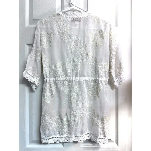 Betsey Johnson White Lace Floral Sheer Kimono Cover Up Tie Front Size S/M - Picture 6 of 11